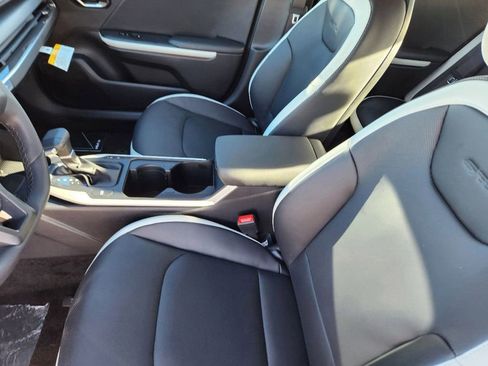 New 2025 Kia K4 GT-Line Turbo image 10