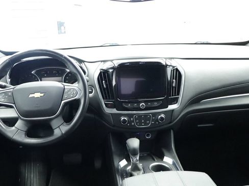Used 2022 Chevrolet Traverse LT AWD/4WD image 23