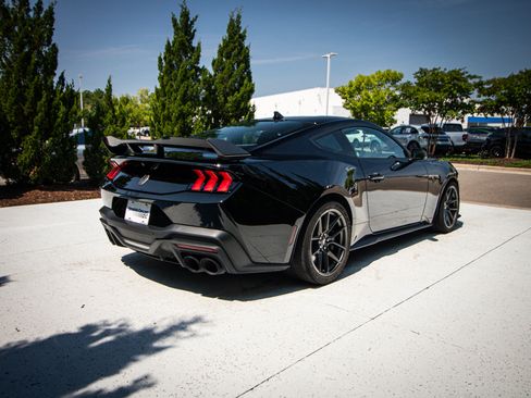 Used 2024 Ford Mustang Dark Horse w/ Dark Horse Handlin Package RWD image 10