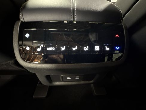 Certified 2026 INFINITI QX60 Sport w/ Dark Cargo Package AWD/4WD image 33