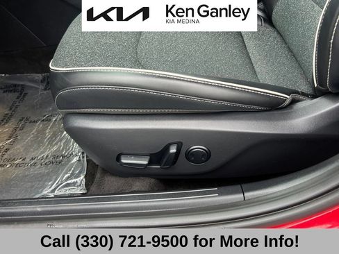 Certified 2025 Kia K4 GT-Line FWD image 29