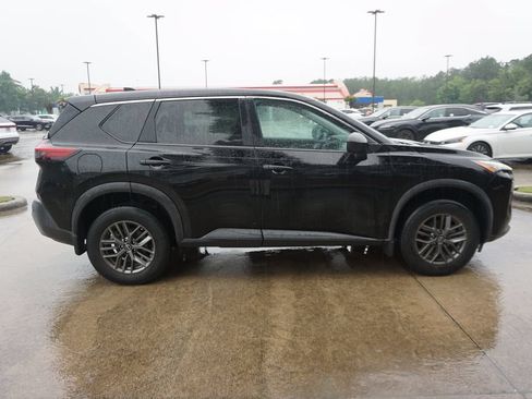 Used 2023 Nissan Rogue S AWD/4WD image 20