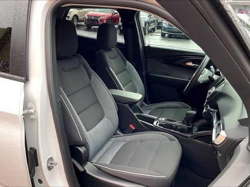 Used 2022 Chevrolet TrailBlazer LT w/ Driver Confidence Package AWD/4WD image 7