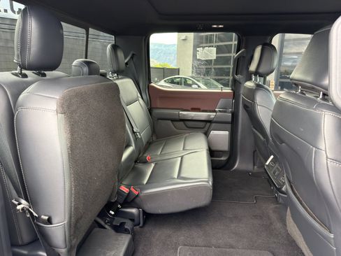 Used 2021 Ford F150 Lariat w/ Equipment Group 502A High AWD/4WD image 11
