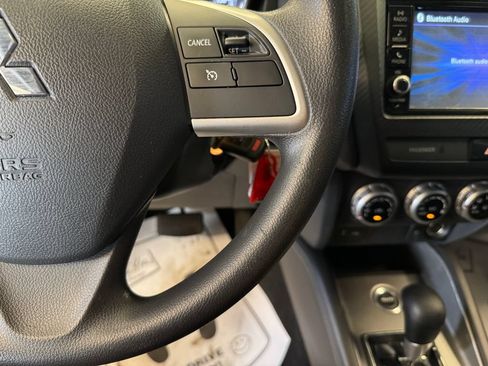 Used 2020 Mitsubishi Outlander Sport ES AWD/4WD image 12