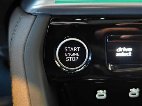 New 2025 Audi Q5 Prestige image 36