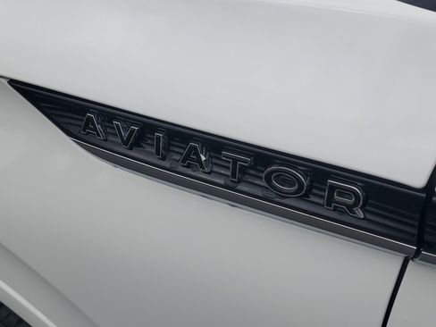 New 2026 Lincoln Aviator Black Label AWD/4WD image 7
