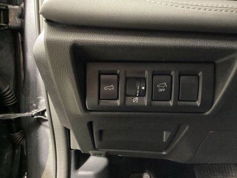 Used 2023 Subaru Outback Limited image 20