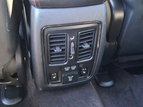 Used 2018 Dodge Durango GT w/ Premium Group image 12