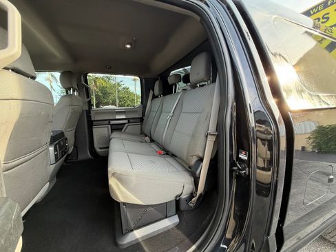 Used 2019 Ford F350 XLT w/ XLT Premium Package AWD/4WD image 17