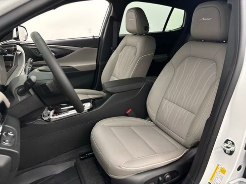 New 2026 Buick Envista Avenir image 17