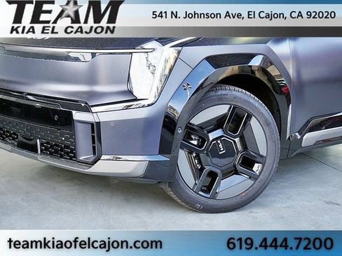 New 2026 Kia EV9 GT-Line image 3