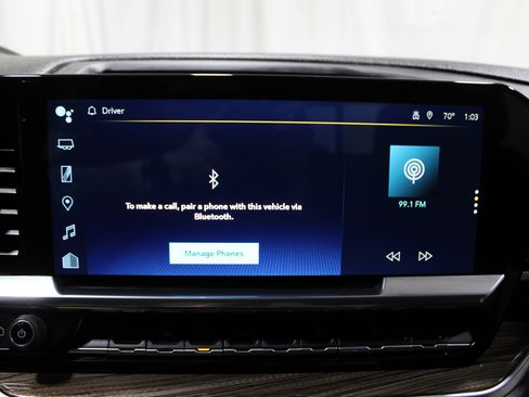 Used 2022 Chevrolet Silverado 1500 RST image 18