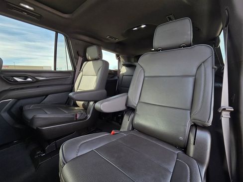 Used 2022 GMC Yukon Denali image 24