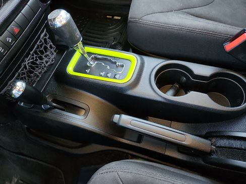 Used 2017 Jeep Wrangler Unlimited Sport w/ Quick Order Package 24S image 19