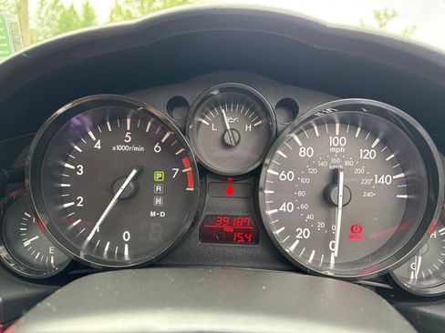 Used 2015 MAZDA MX-5 Miata Club RWD image 14
