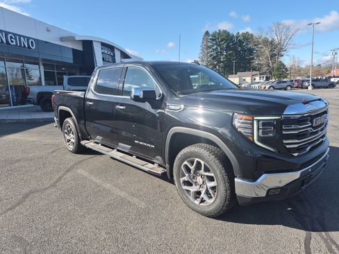 Used 2026 GMC Sierra 1500 SLT AWD/4WD image 7