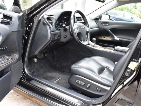 Used 2011 Lexus IS 250 AWD image 16