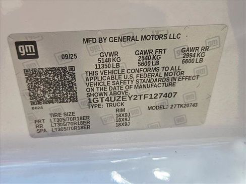 Used 2026 GMC Sierra 2500 AT4X AWD/4WD image 24