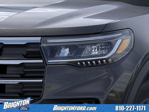Used 2026 Ford Explorer Active w/ Active Comfort Package AWD/4WD image 19