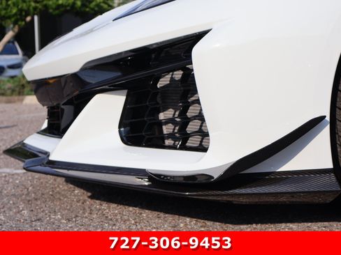 Used 2025 Chevrolet Corvette Z06 w/ Z07 Performance Package RWD image 13