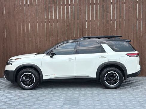 Used 2024 Nissan Pathfinder Rock Creek AWD/4WD image 15