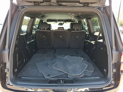 Certified 2023 Jeep Wagoneer 4WD image 29