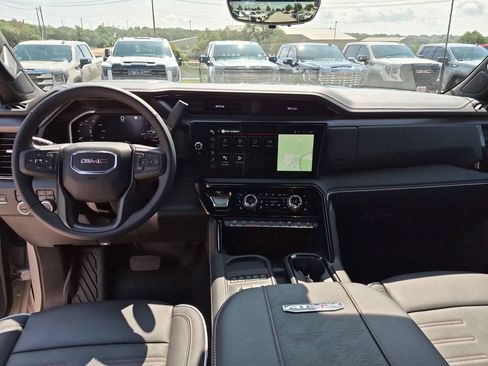 New 2026 GMC Sierra 2500 AT4X w/ AT4X AEV Edition AWD/4WD image 36