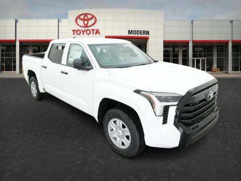 New 2026 Toyota Tundra SR image 29