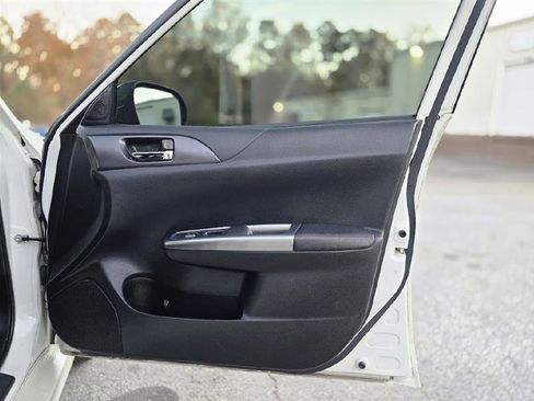 Used 2014 Subaru Impreza WRX Hatchback image 22