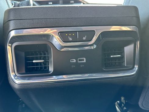 Used 2024 GMC Sierra 1500 Denali Ultimate image 90