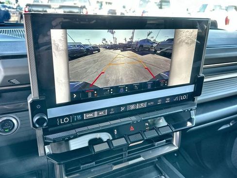 New 2025 GMC Hummer EV 2X AWD/4WD image 15