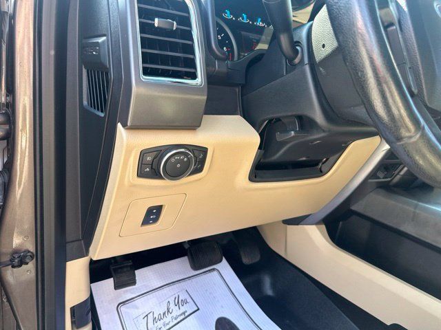 Used 2016 Ford F150 XLT w/ Equipment Group 302A Luxury AWD/4WD image 35