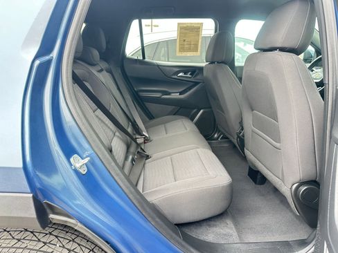 Used 2025 Chevrolet Equinox LT image 25