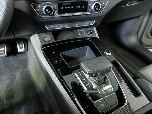 Used 2023 Audi SQ5 Premium Plus image 18