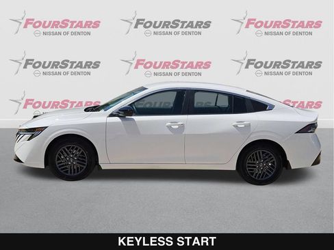 New 2027 Nissan Sentra SV w/ Floor Mat Package FWD image 8