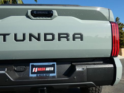 Used 2024 Toyota Tundra Limited image 9