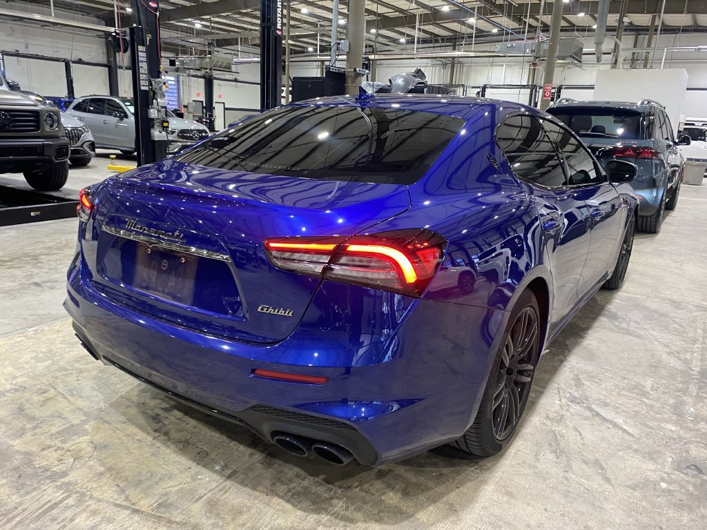 Used 2022 Maserati Ghibli Modena RWD image 15
