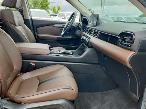 Used 2025 Honda Pilot Elite image 27
