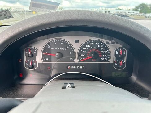 Used 2007 Ford F150 XLT AWD/4WD image 16