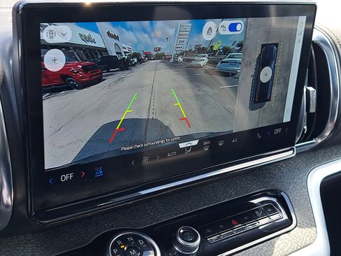 Used 2025 Ford Expedition Tremor image 26