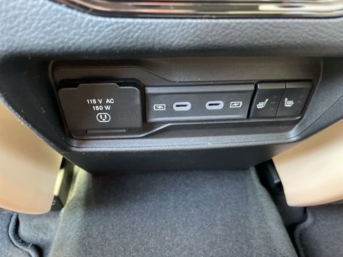 New 2026 Jeep Grand Cherokee Limited image 18