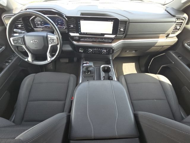 Used 2023 Chevrolet Silverado 1500 RST AWD/4WD image 33