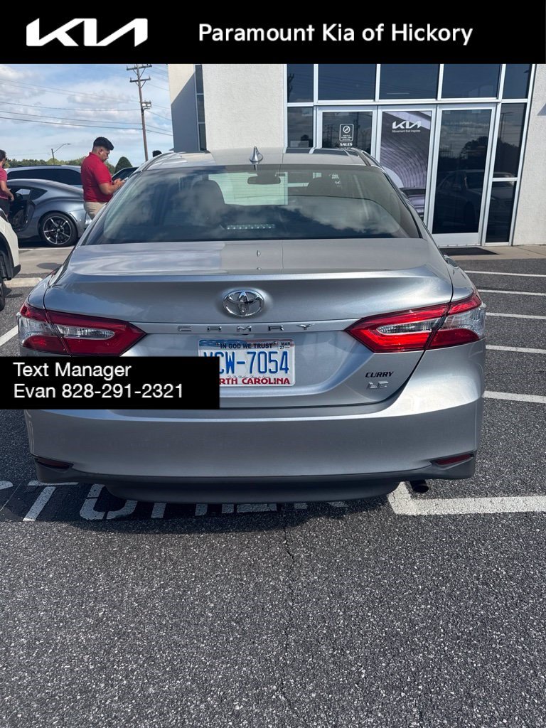 Used 2019 Toyota Camry LE FWD image 7