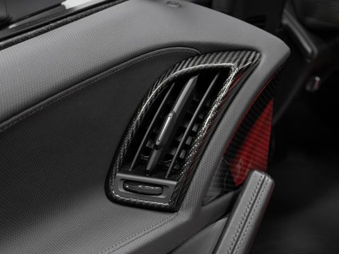 Used 2018 Audi R8 V10 w/ Premium Package image 48