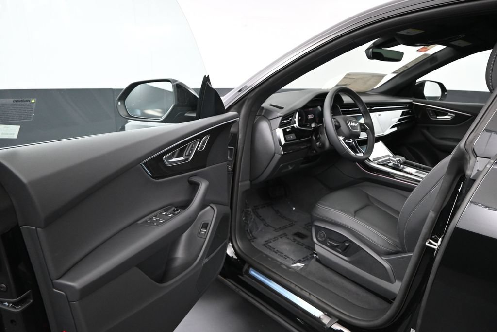 New 2026 Audi Q8 Premium AWD/4WD image 5