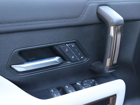 Used 2022 GMC Hummer EV Edition 1 w/ LPO, Illumination Package image 10