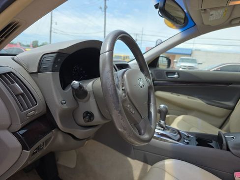 Used 2013 INFINITI G37 x Sedan w/ Premium Pkg AWD/4WD image 12