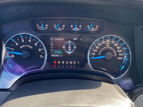 Used 2013 Ford F150 XLT w/ Mid Equipment Group RWD image 13
