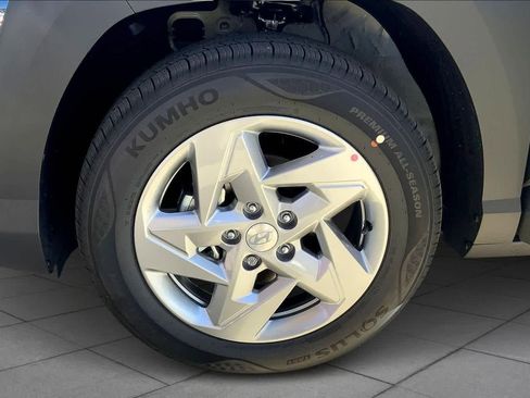 New 2026 Hyundai Kona SE image 11